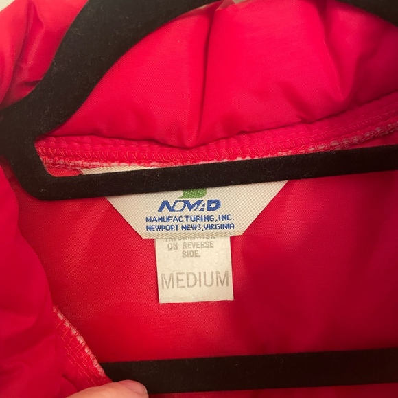 Vintage Red Man Pouch Promotional Puffer Vest Size M - Picture 3 of 5